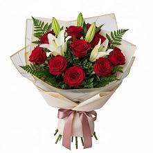 Букет цветов из:  Лилии и Розы в Ольховке