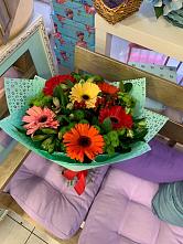 Букет цветов из:  Герберы, Хризантемы и Альстромерии #REPLACE_PRED# Ольховке