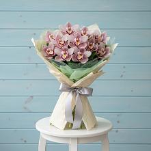 Букет цветов из:  Орхидеи и Розы #REPLACE_PRED# Ольховке