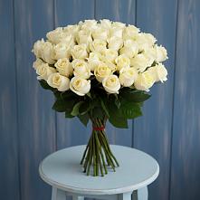 Букет 51 Белая роза Эдлесс Лав в Ольховке
