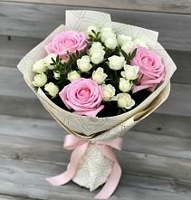 Букет цветов из:  Розы в Ольховке