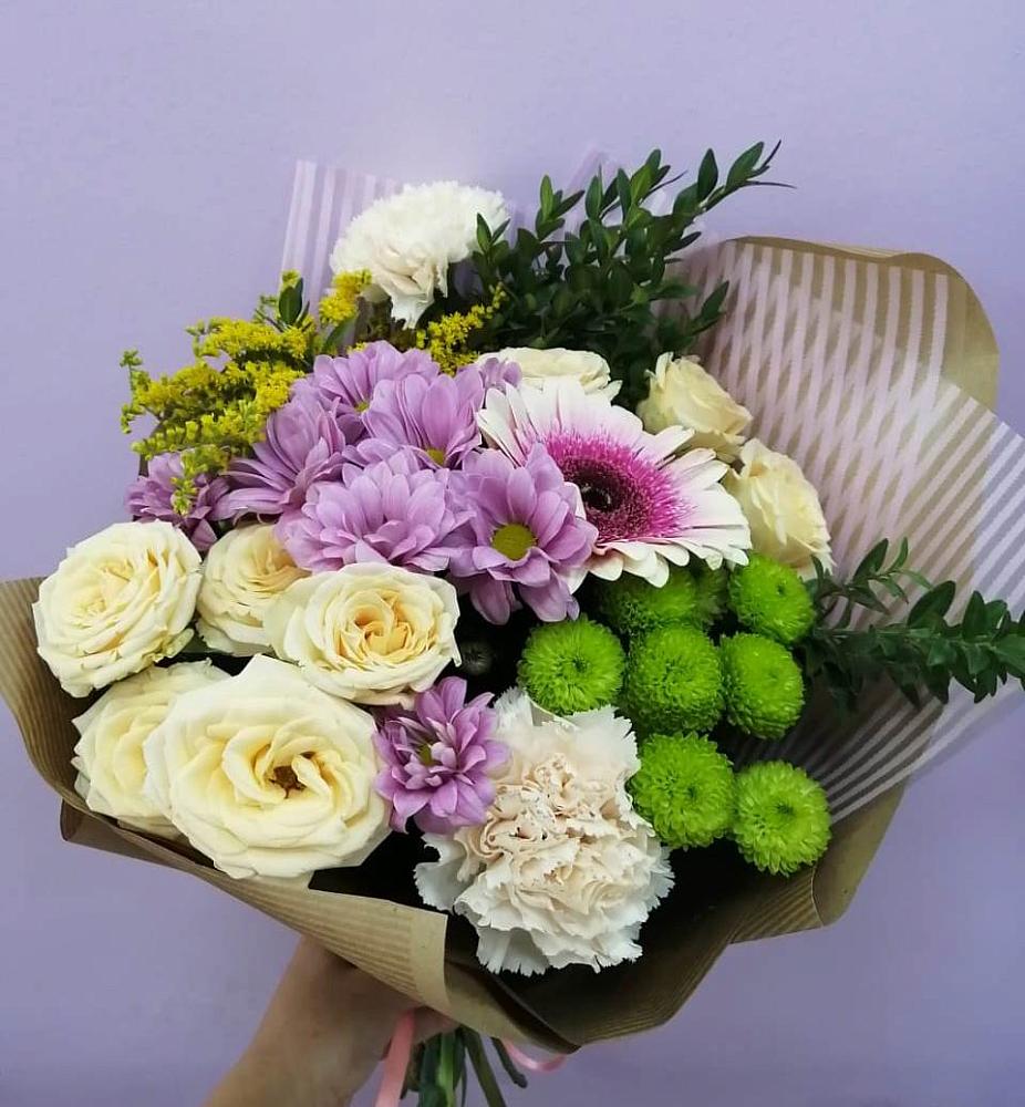 Букет цветов из: Хризантемы, Розы, Гвоздики и Герберы в Ольховке