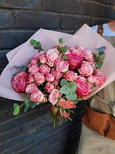 Букет цветов из:  Розы в Ольховке
