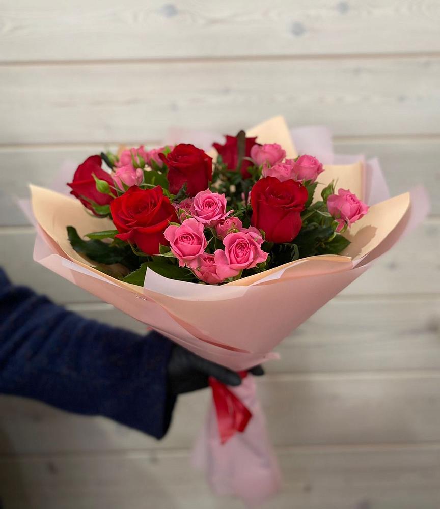 Букет цветов из: Розы в Ольховке