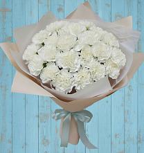 Букет цветов из:  Гвоздики в Ольховке