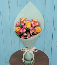 Букет цветов из:  Розы в Ольховке